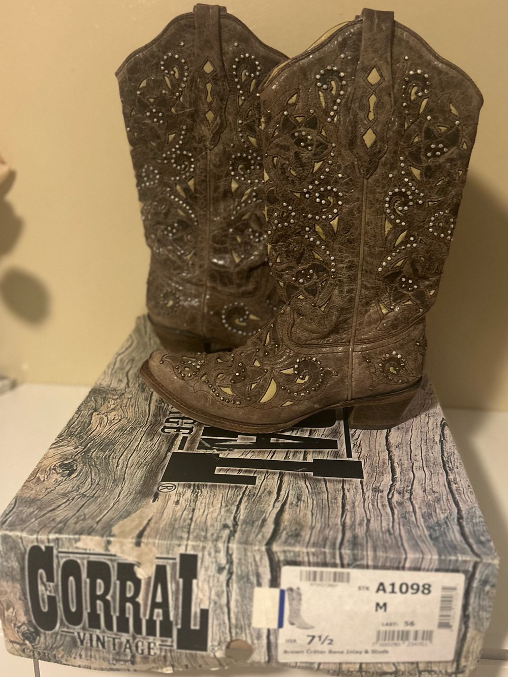 Corral Brown Western Embellished Leather Heeled Boots